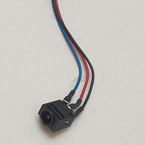 Fujitsu LifeBook E557 Strombuchse DC Jack Ladebuchse Anschluss Kabel