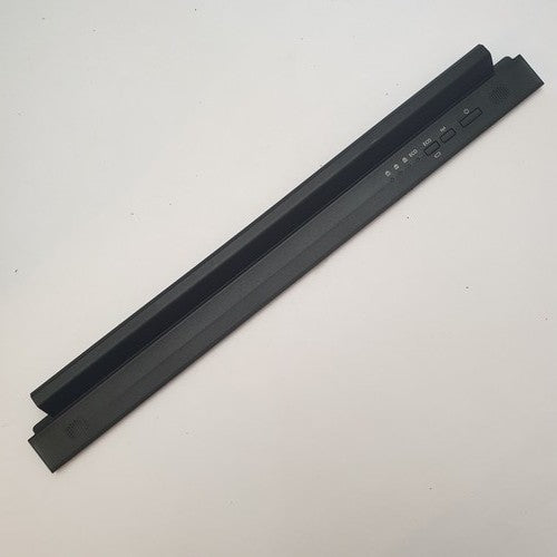 Fujitsu LifeBook E557 Scharnierabdeckung Leiste Power Button Cover