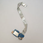 Dell Inspiron 3582 USB Board mit Kabel I/O Platine