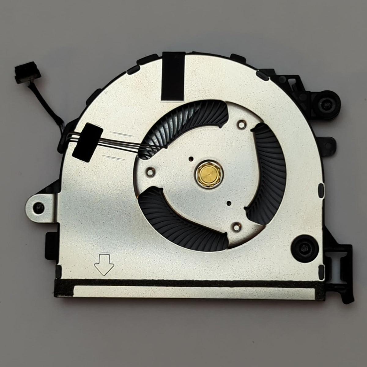 HP EliteBook 845 G8 Lüfter CPU Fan Cooler Ventilator Intern