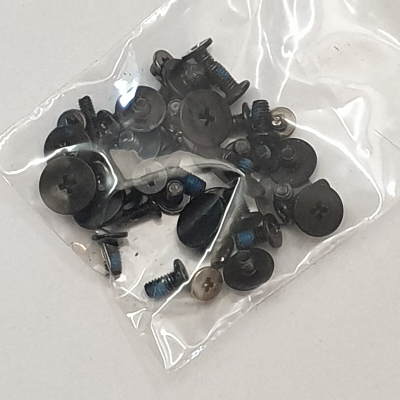 HP ZBook 15u G3 Schraubensatz screw set Schrauben