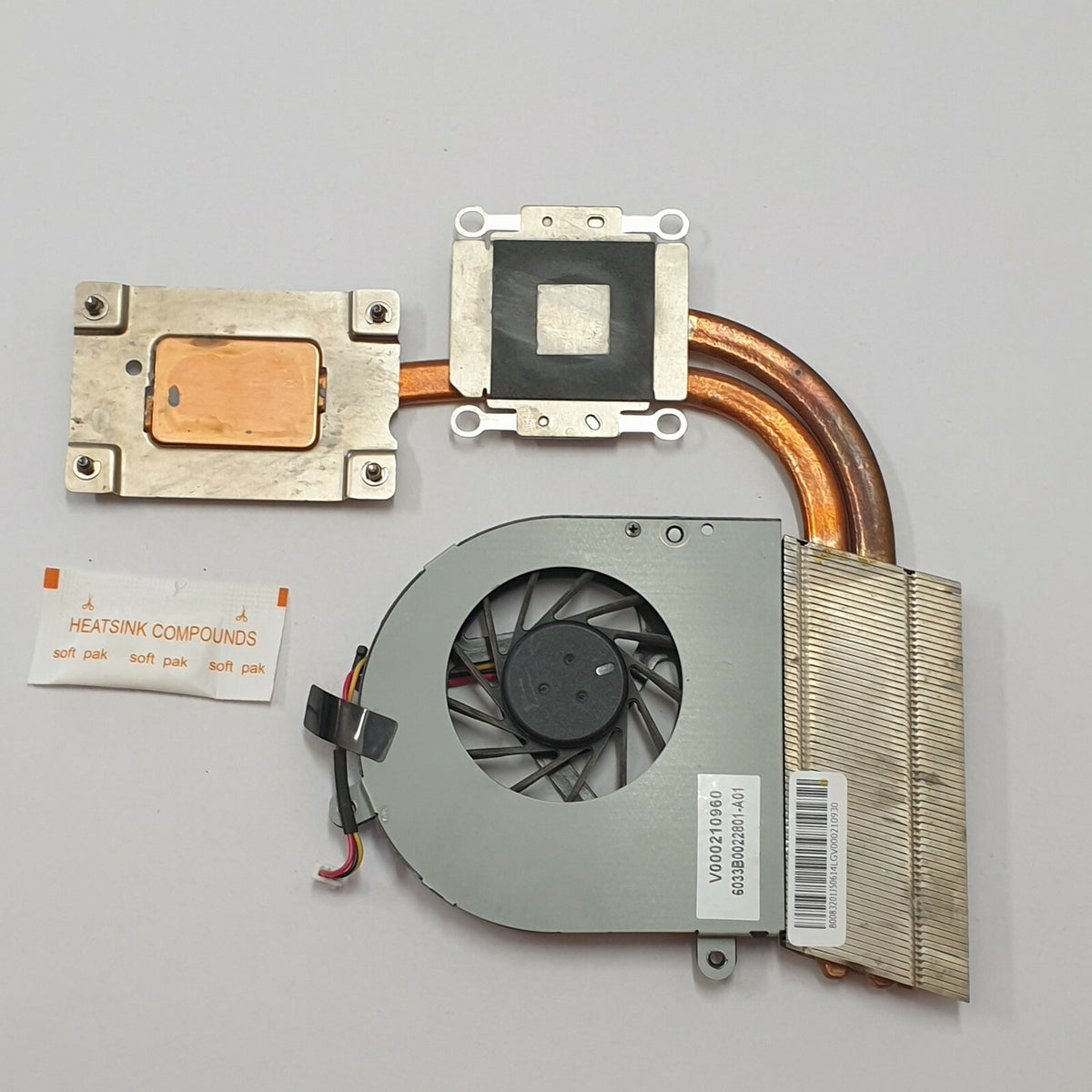 Toshiba Satellite L660-12X Kühler Lüfter Heatsink Fan mit Wärmeleitpaste