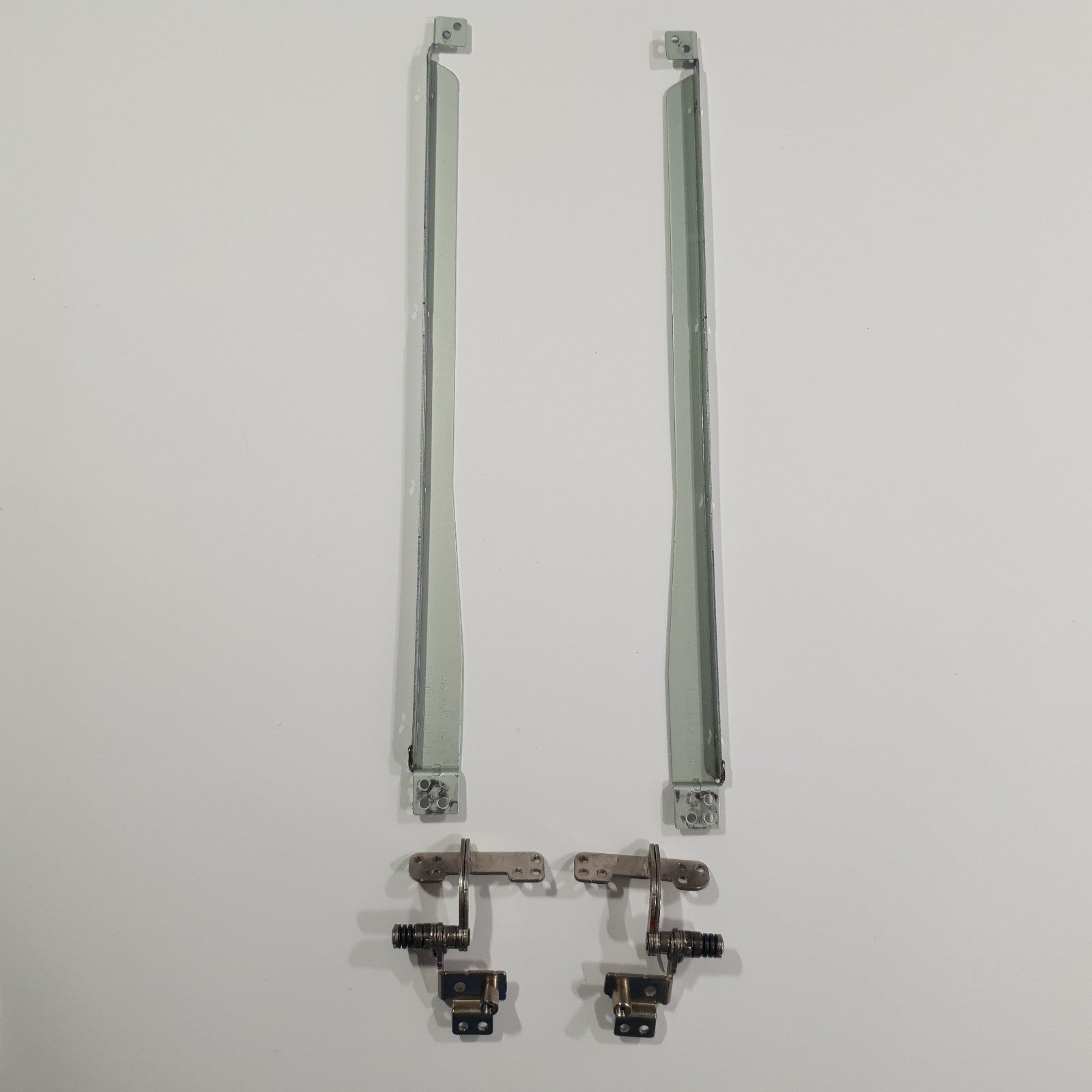 Samsung R530 Displayscharniere Leisten L+R Scharnier Set Hinge