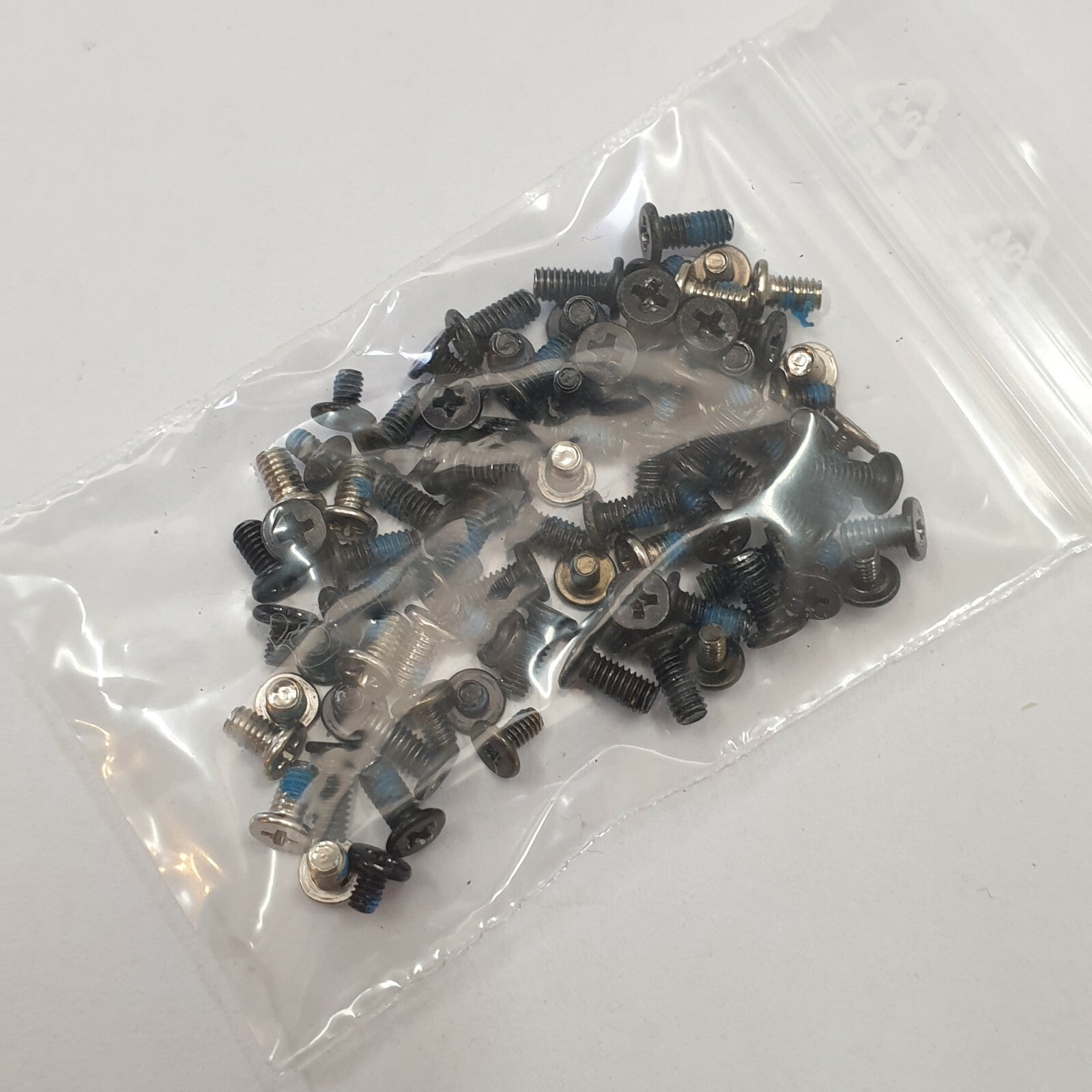 MSI GE70 Schraubensatz Screw Set Gehäuse Schrauben Set