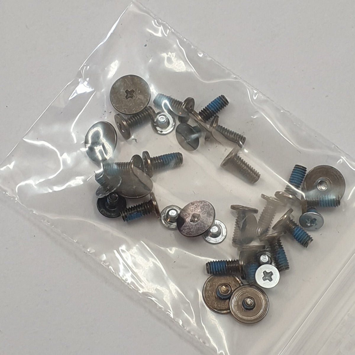 Acer Aspire 1 A114-32 Series Schraubensatz Screw Set Schrauben Gehäuse