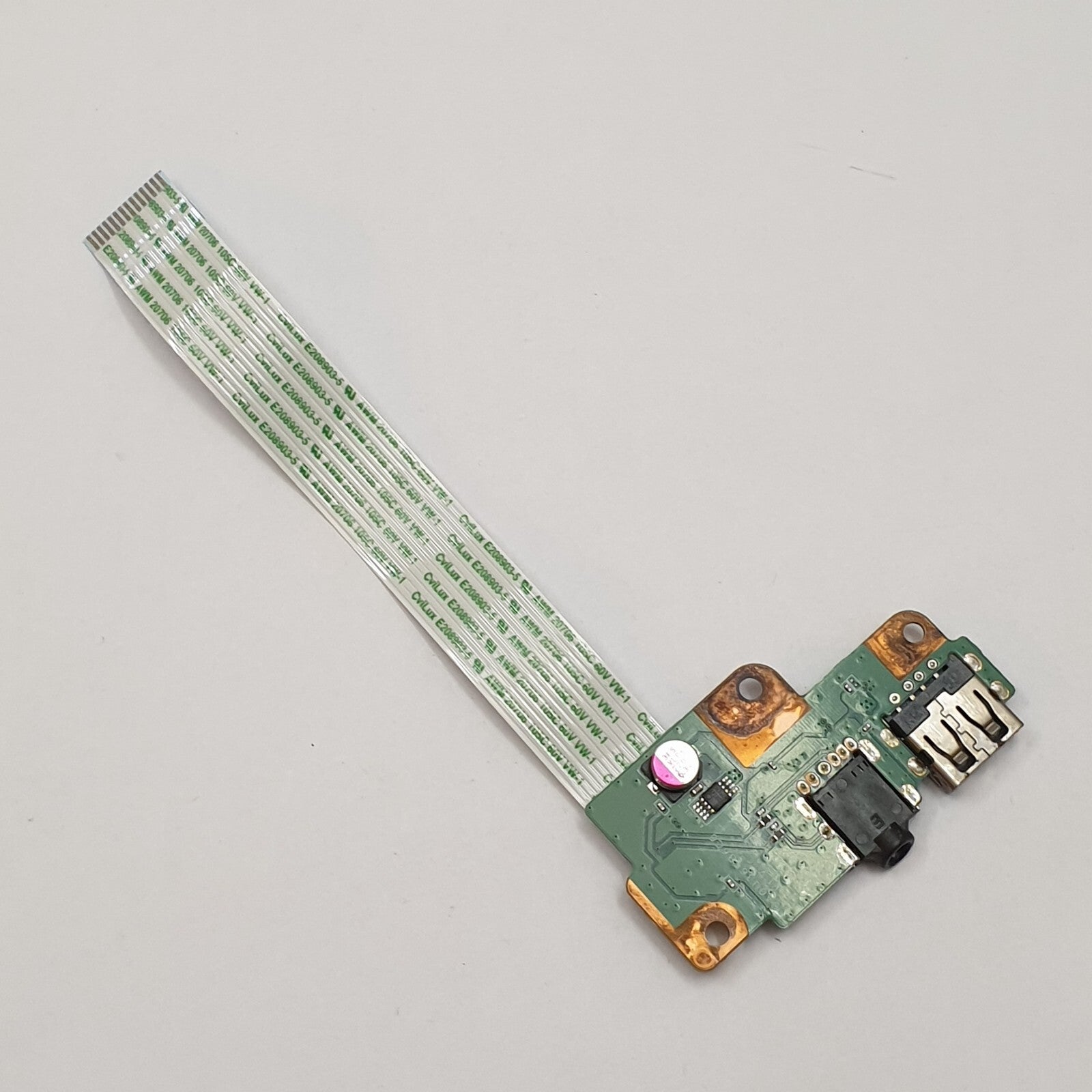 HP 15-b152st USB Audio Port Board