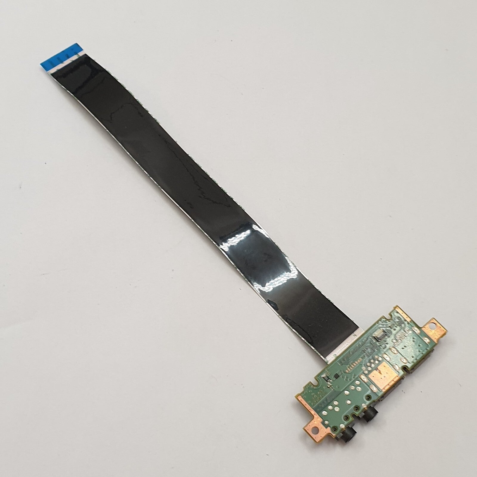 Fujitsu LifeBook E556 USB Audio Port Platine I/O Board mit Flachbandkabel – Bild 2