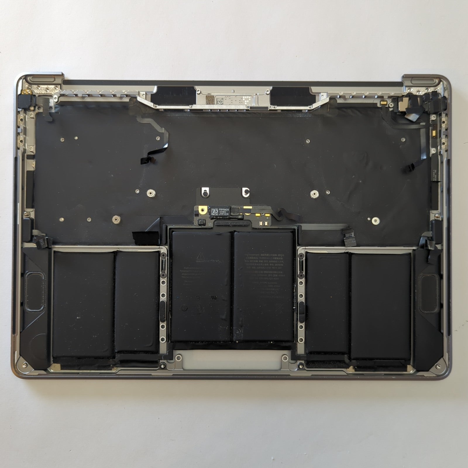 Apple MacBook Pro 13 A2251 Handauflage Tastatur Deutsch QWERTZ Palmrest – Bild 2
