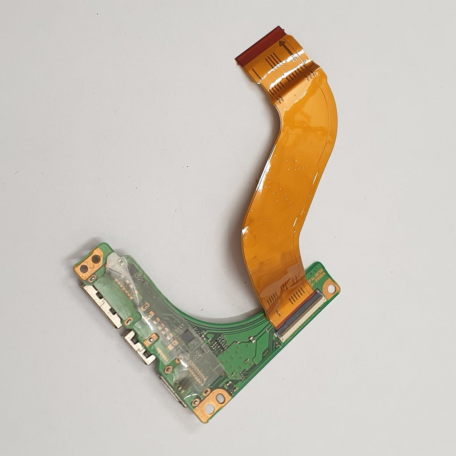 Toshiba Portege R830-118 USB HDMI Port Platine I/O Board – Bild 2