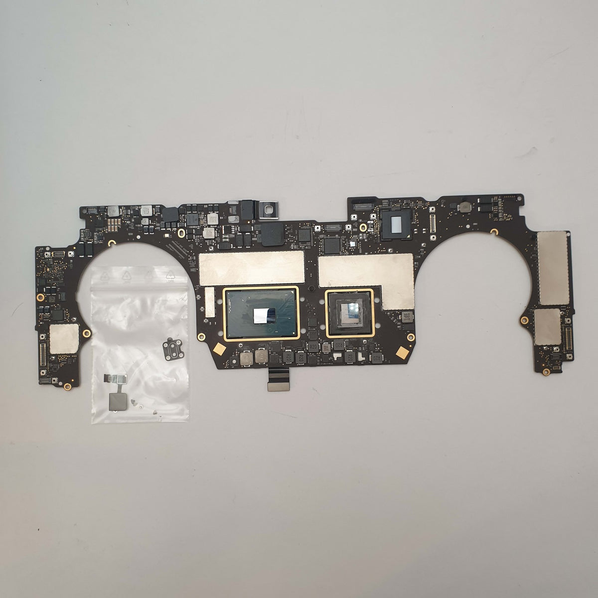 Apple MacBook Pro A1707 2016 Mainboard i7 6920HQ 16GB Logic Board