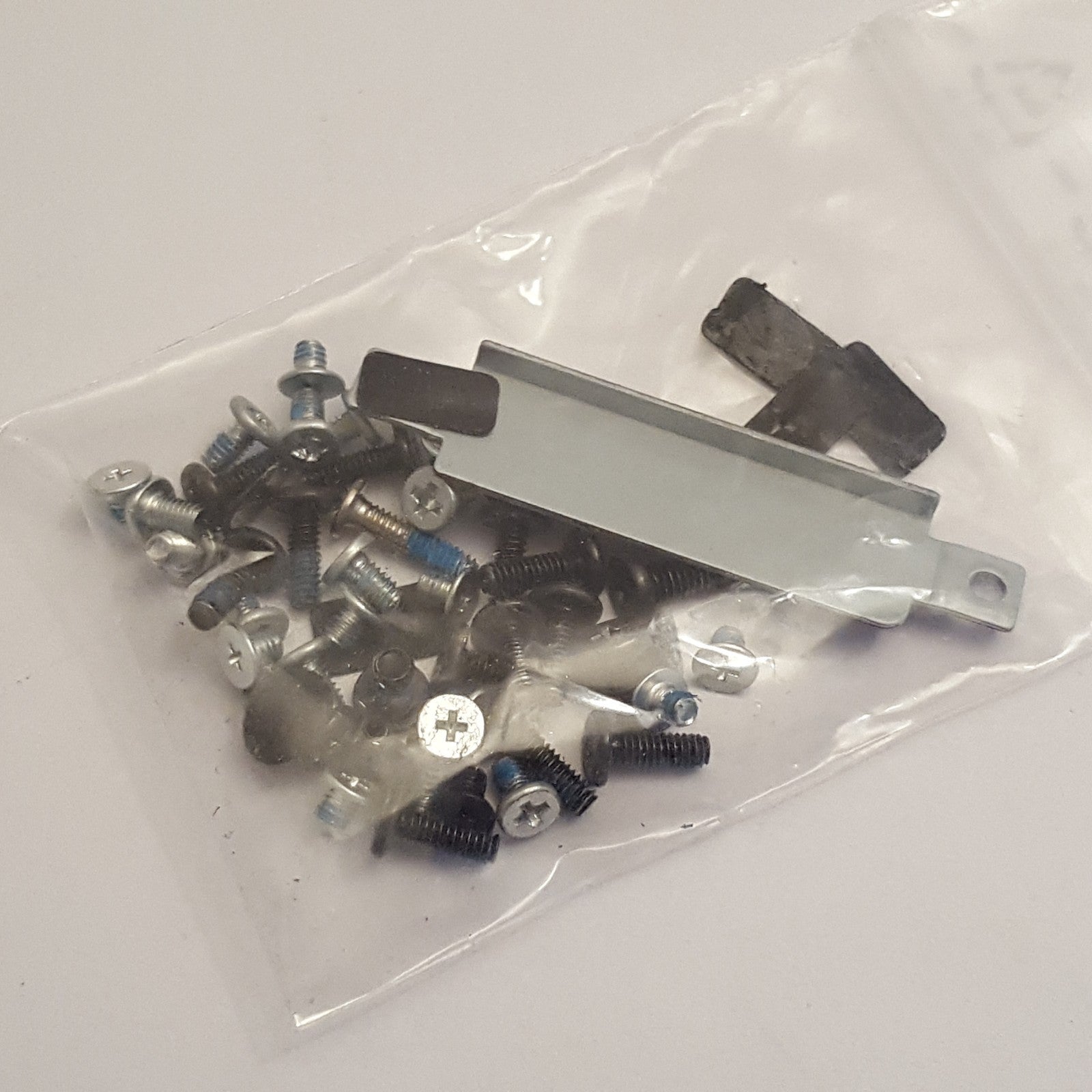 Lenovo ThinkPad X61s Schraubensatz Screw Set Schrauben – Bild 2