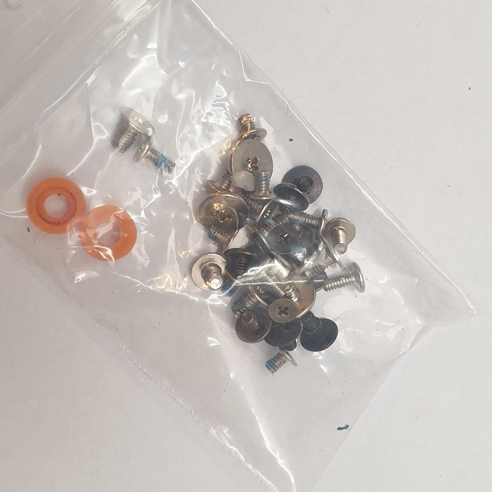 Lenovo ThinkPad X13 Gen 1 G1 Schraubensatz Screw Set Schrauben Gehäuse