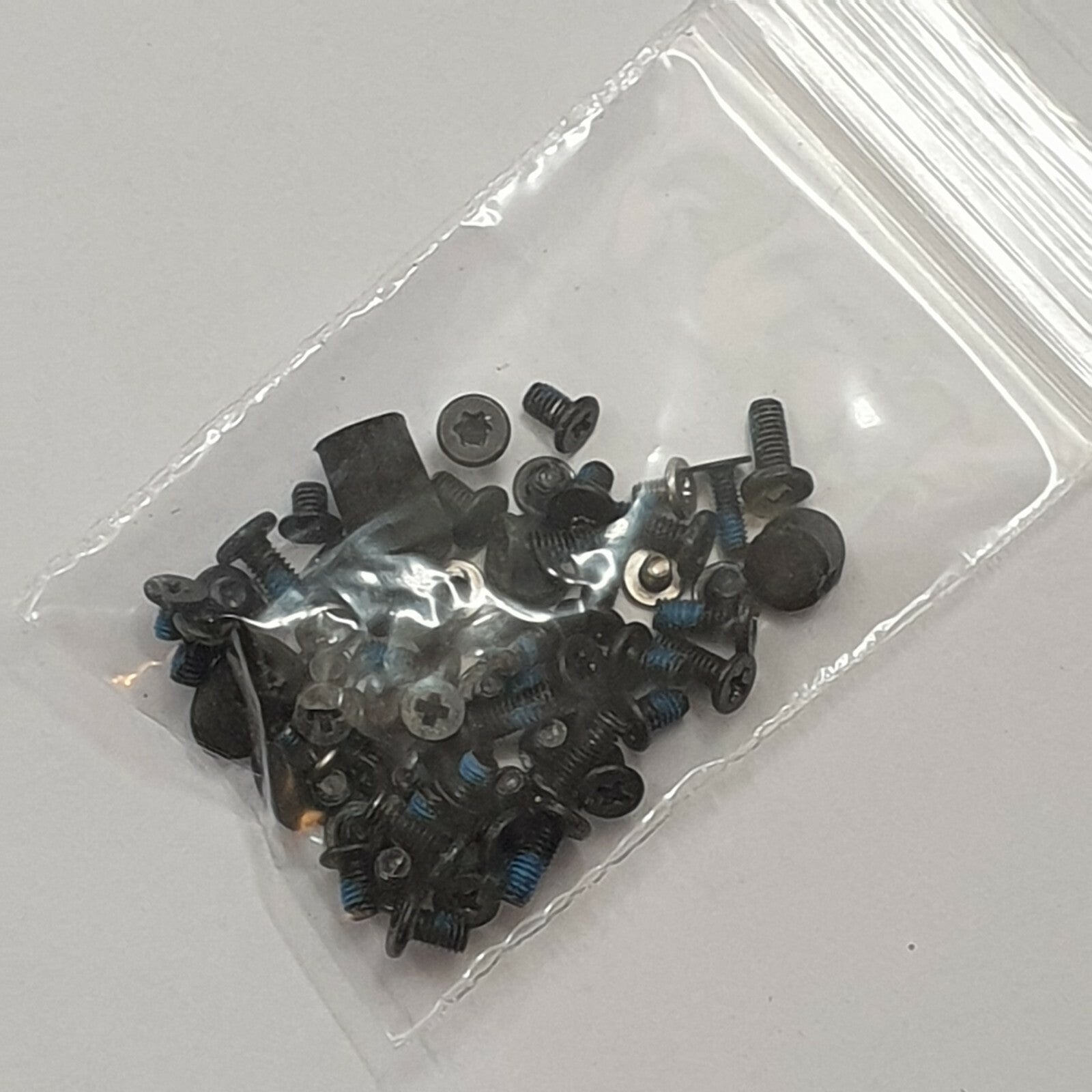 HP ProBook 6560b Schraubensatz Screw Set Schrauben Gehäuse