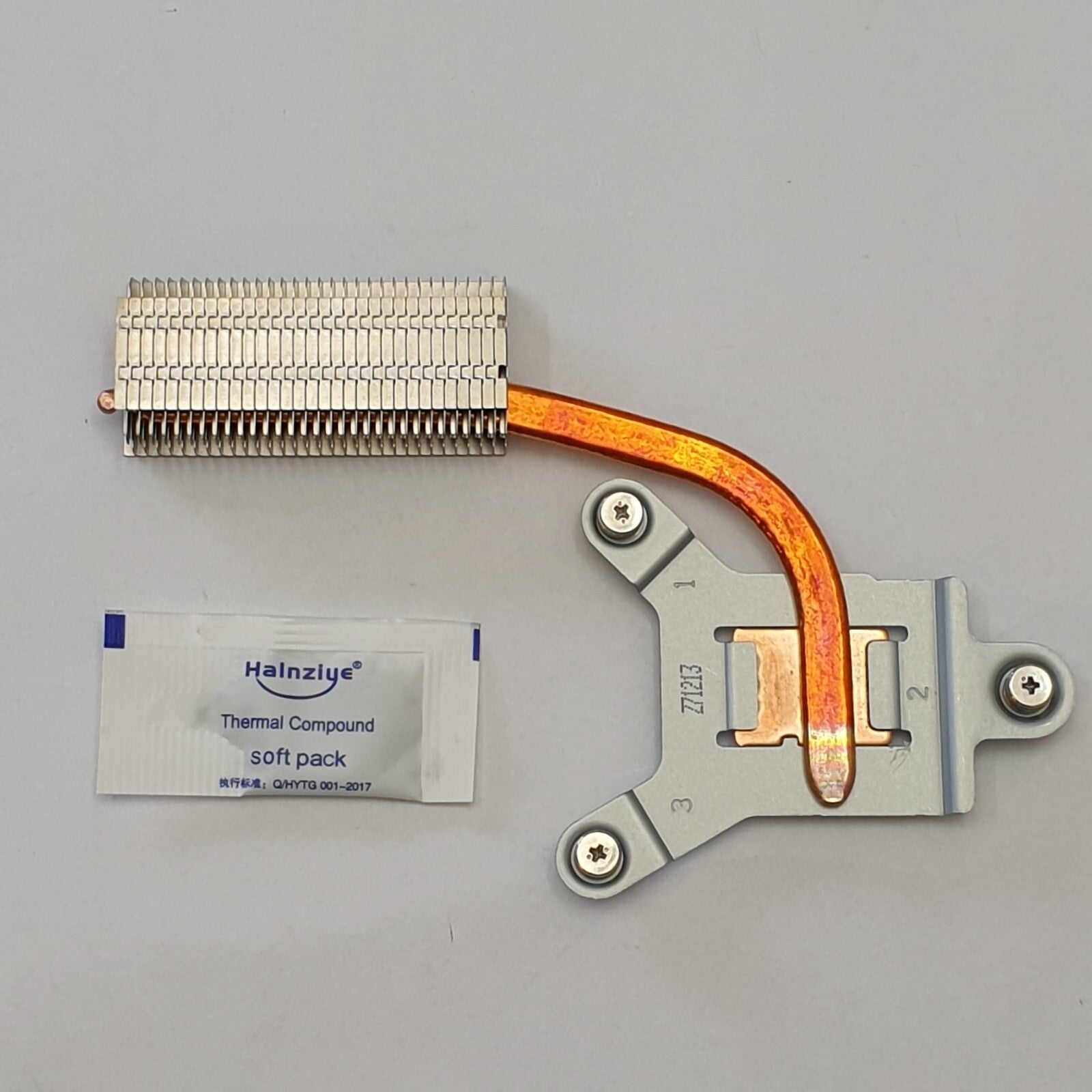 Fujitsu Lifebook E746 Kühler Heatsink mit Wärmeleitpaste
