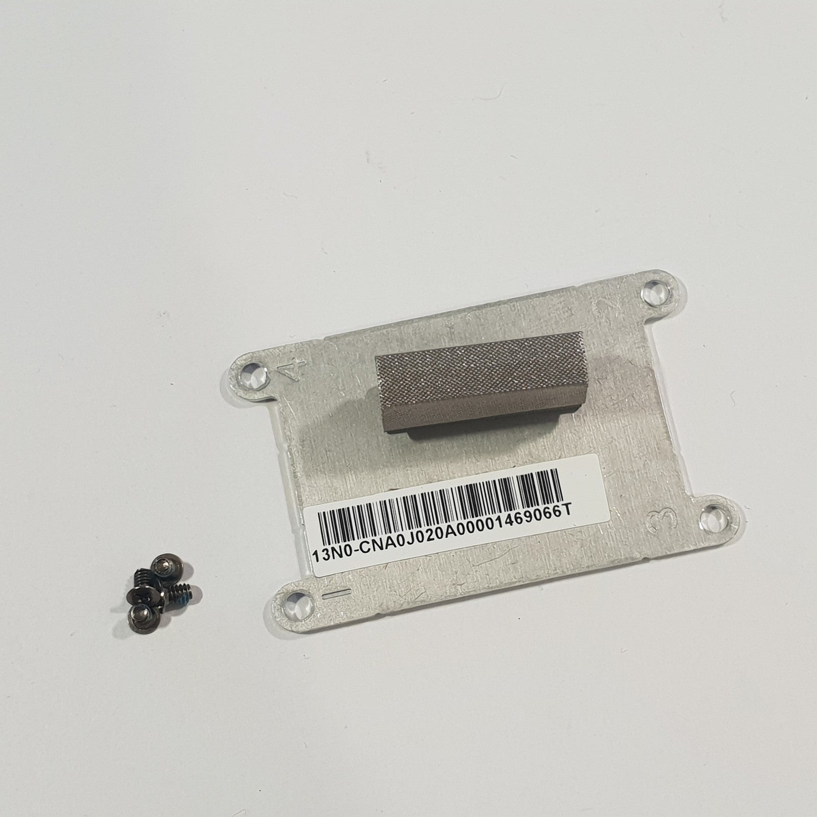 Medion Akoya E7226 MD99420 Kühlplatte Heatsink Halteplatte mit Schrauben