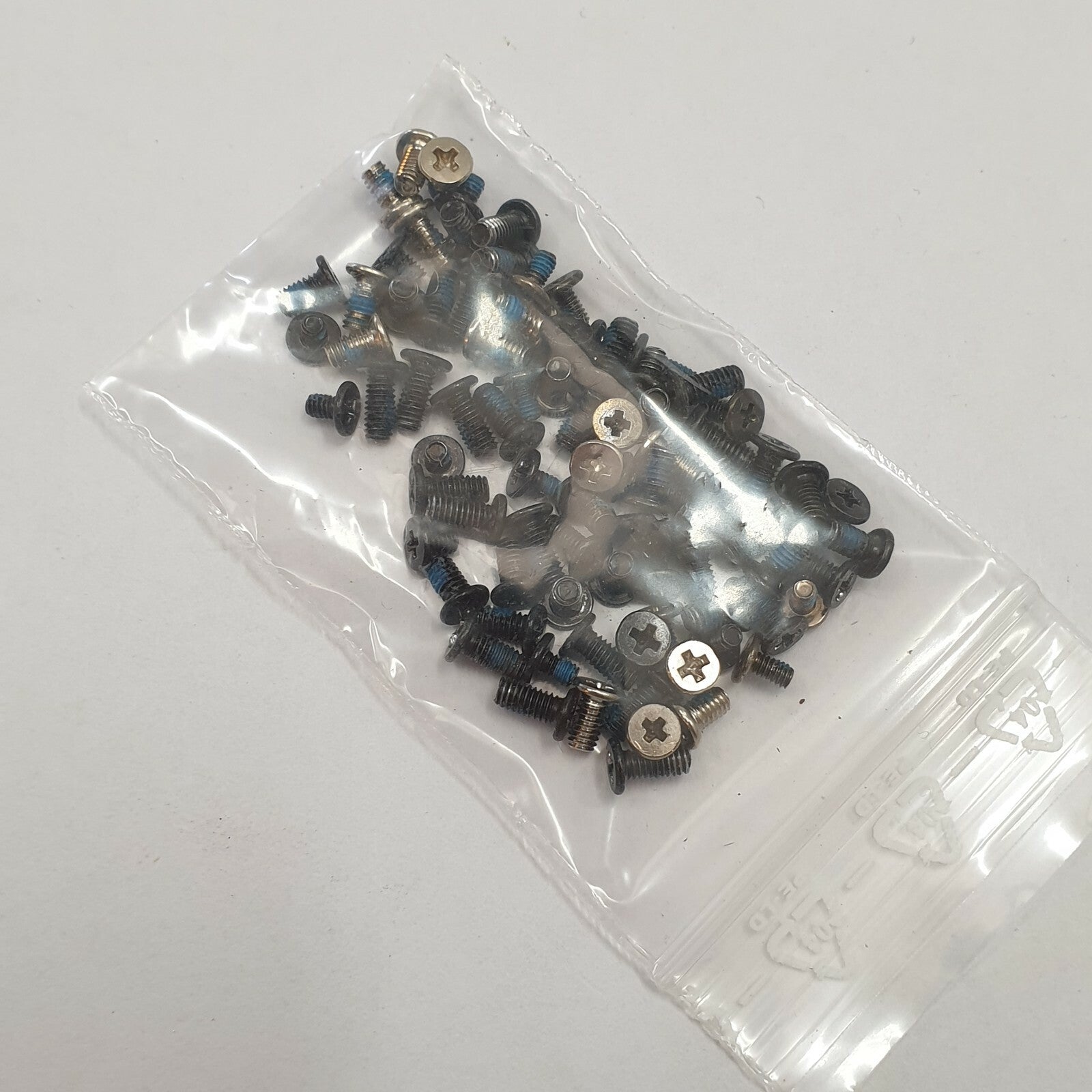 MSI GE70 Schraubensatz Screw Set Gehäuse Schrauben Set – Bild 2