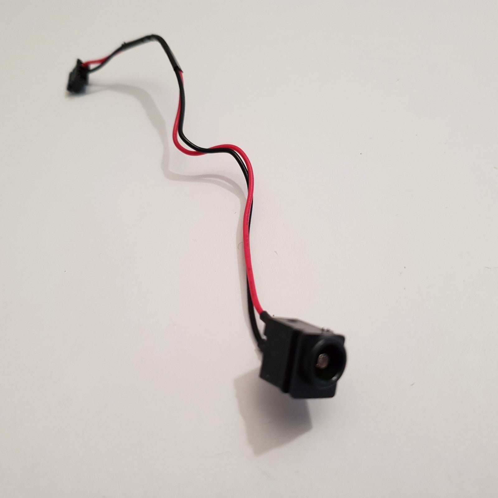 Fujitsu LifeBook S760 Strombuchse Netzbuchse Ladebuchse DC In Cable Jack