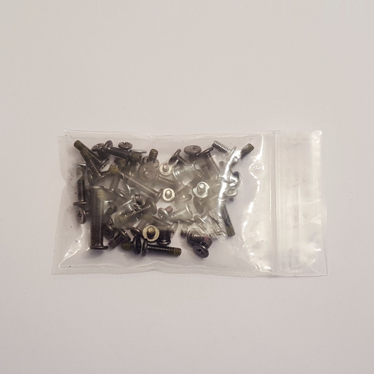 Toshiba Satellite Pro S300-11R Schraubensatz Screw Set Schrauben