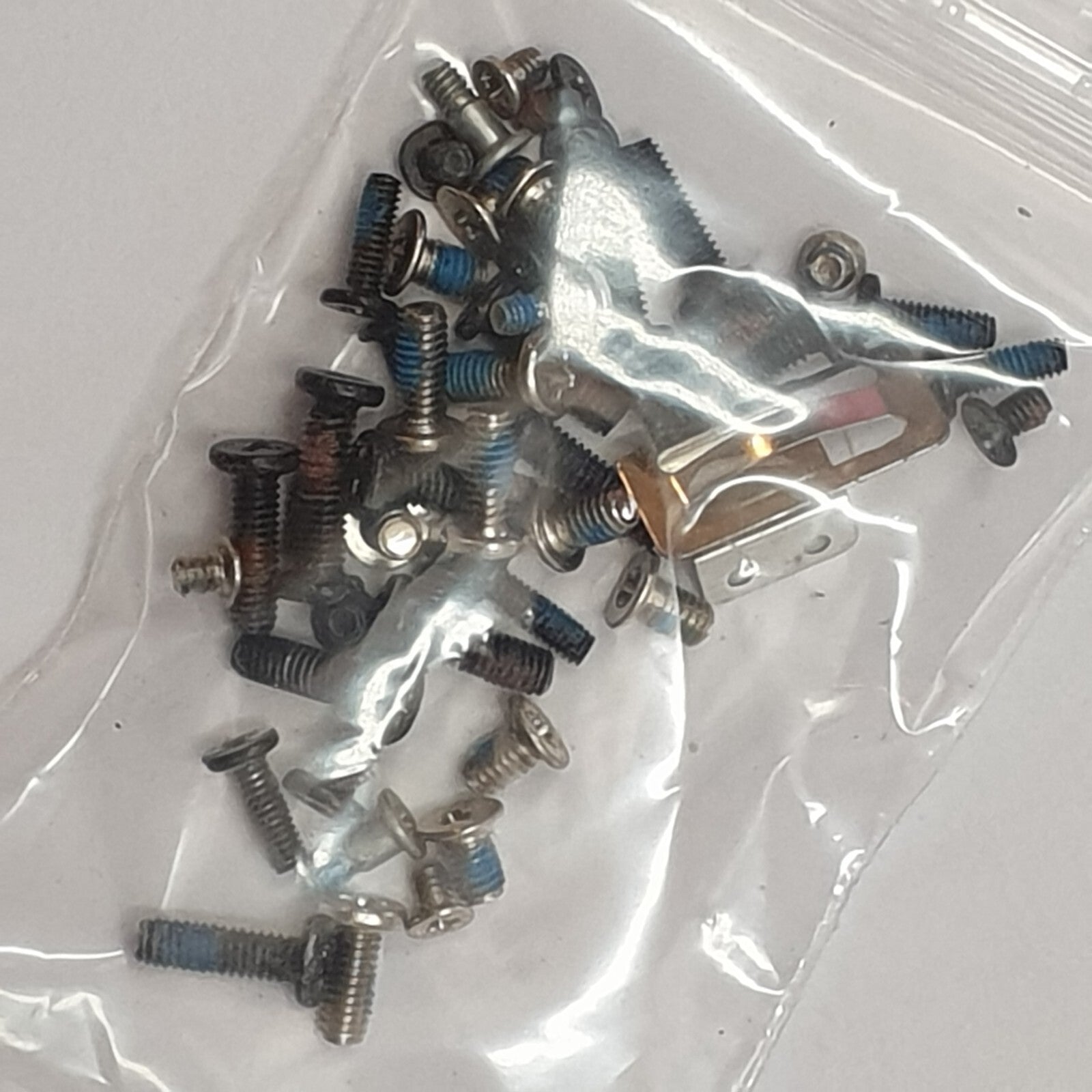 Lenovo B575e Schraubensatz Screw Set Schrauben Gehäuse