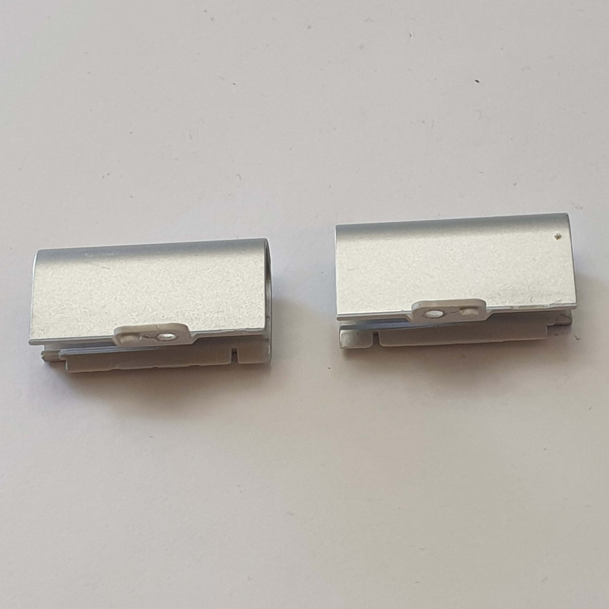 HP ProBook 650 G5 Scharnierabdeckung Hinge Cover Kappen links rechts