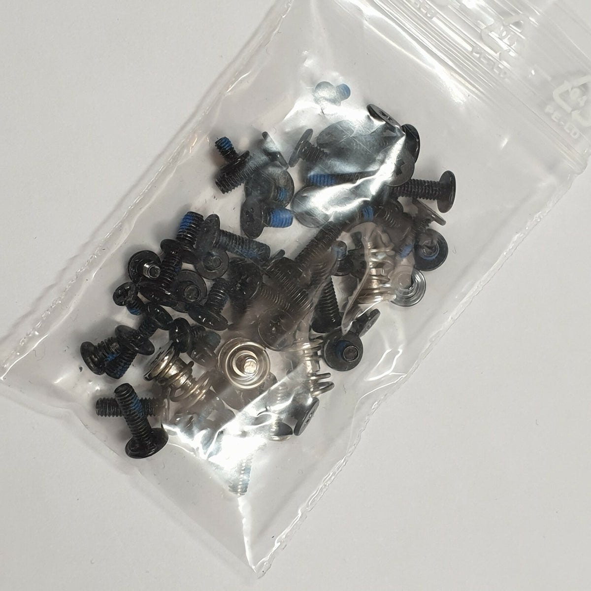Acer eMachines E642G Schraubensatz Screw Set Schrauben Gehäuse Notebook