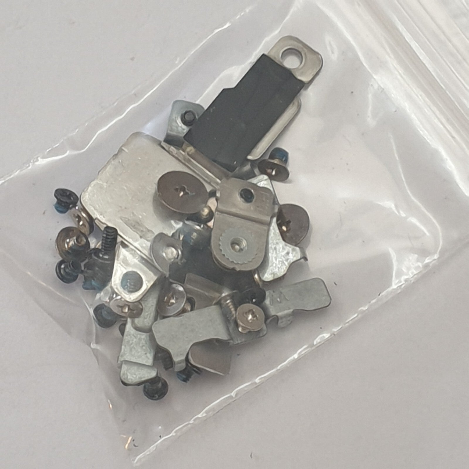 Dell Latitude 5300 Schraubensatz Screw Set Gehäuse Schrauben