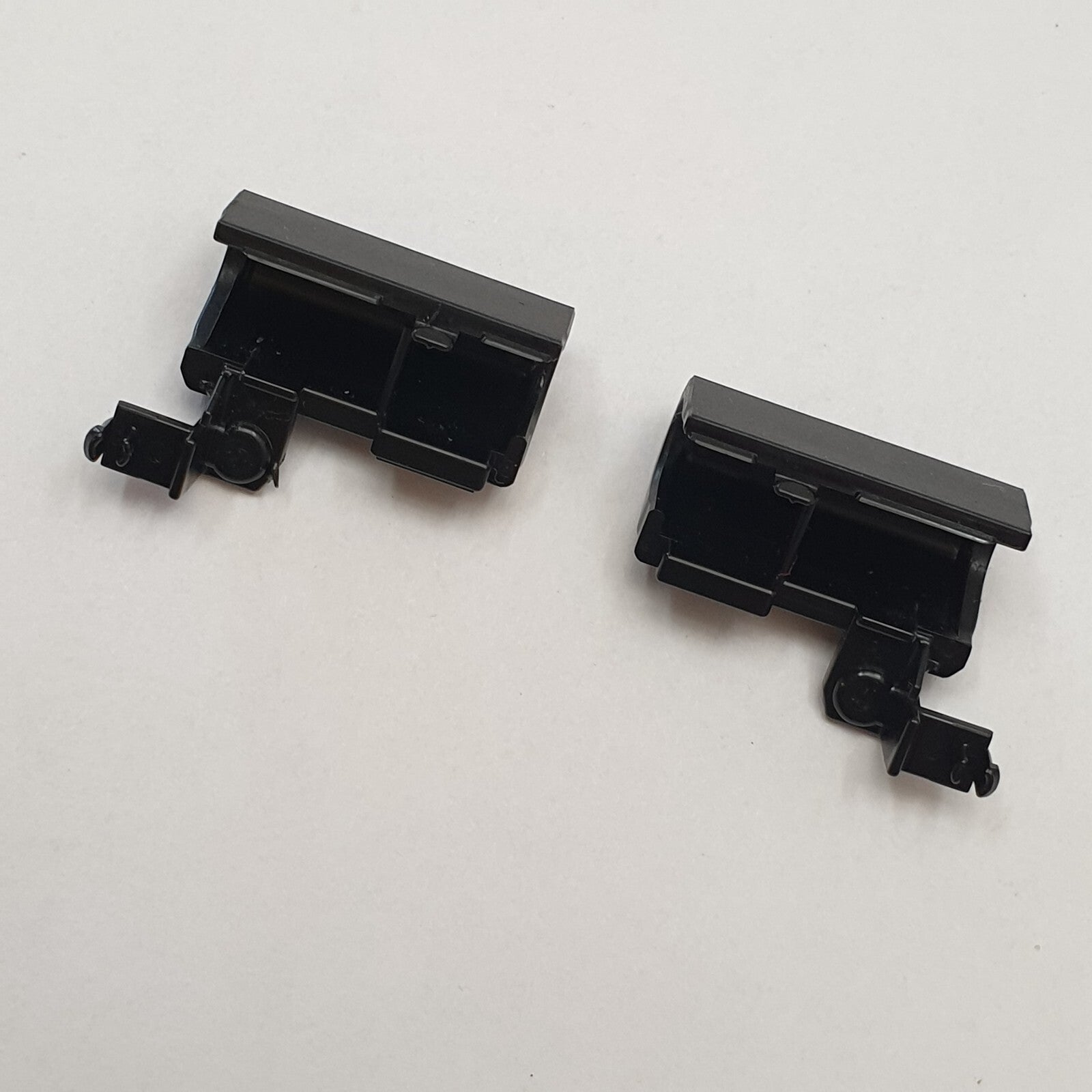 Fujitsu LifeBook U7510 Scharnierabdeckung Set Display Scharnier Kappen Cover – Bild 2