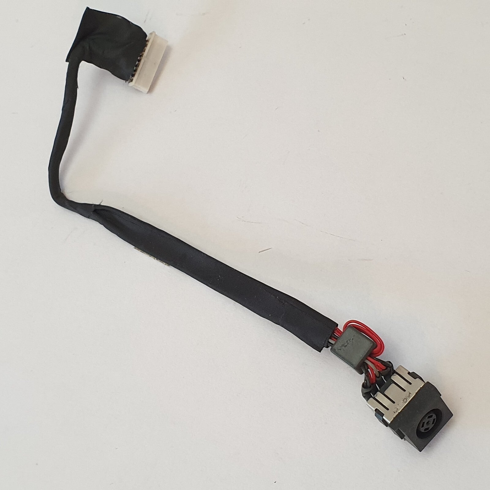 Dell Precision 7530 Original Strombuchse mit Kabel Ladebuchse Power Jack DC IN