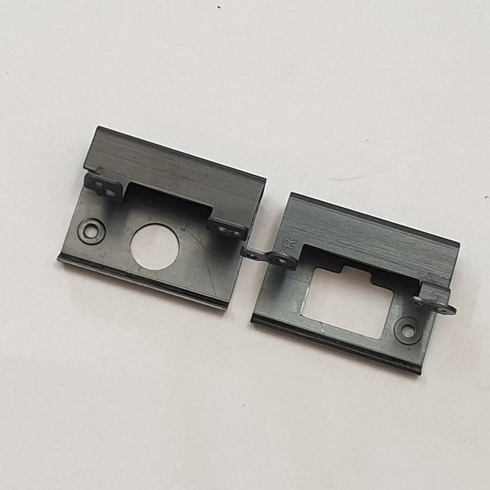 Dell Latitude E5450 Scharnierabdeckung Set Scharnierkappen Abdeckungen – Bild 2