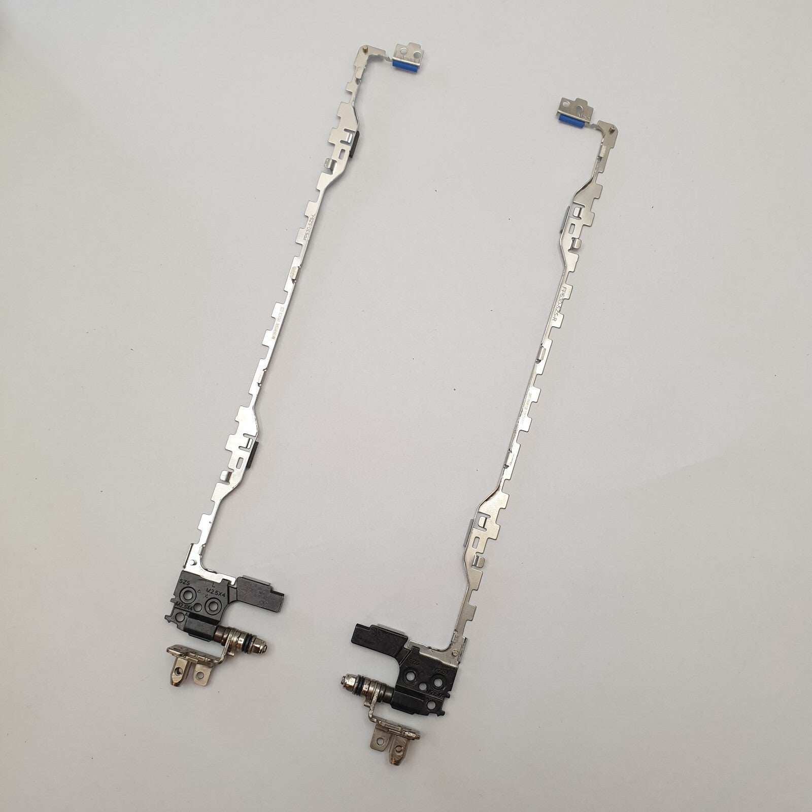 Lenovo ThinkPad P53 Displayscharniere Leisten Scharniere Brackets Hinges L R