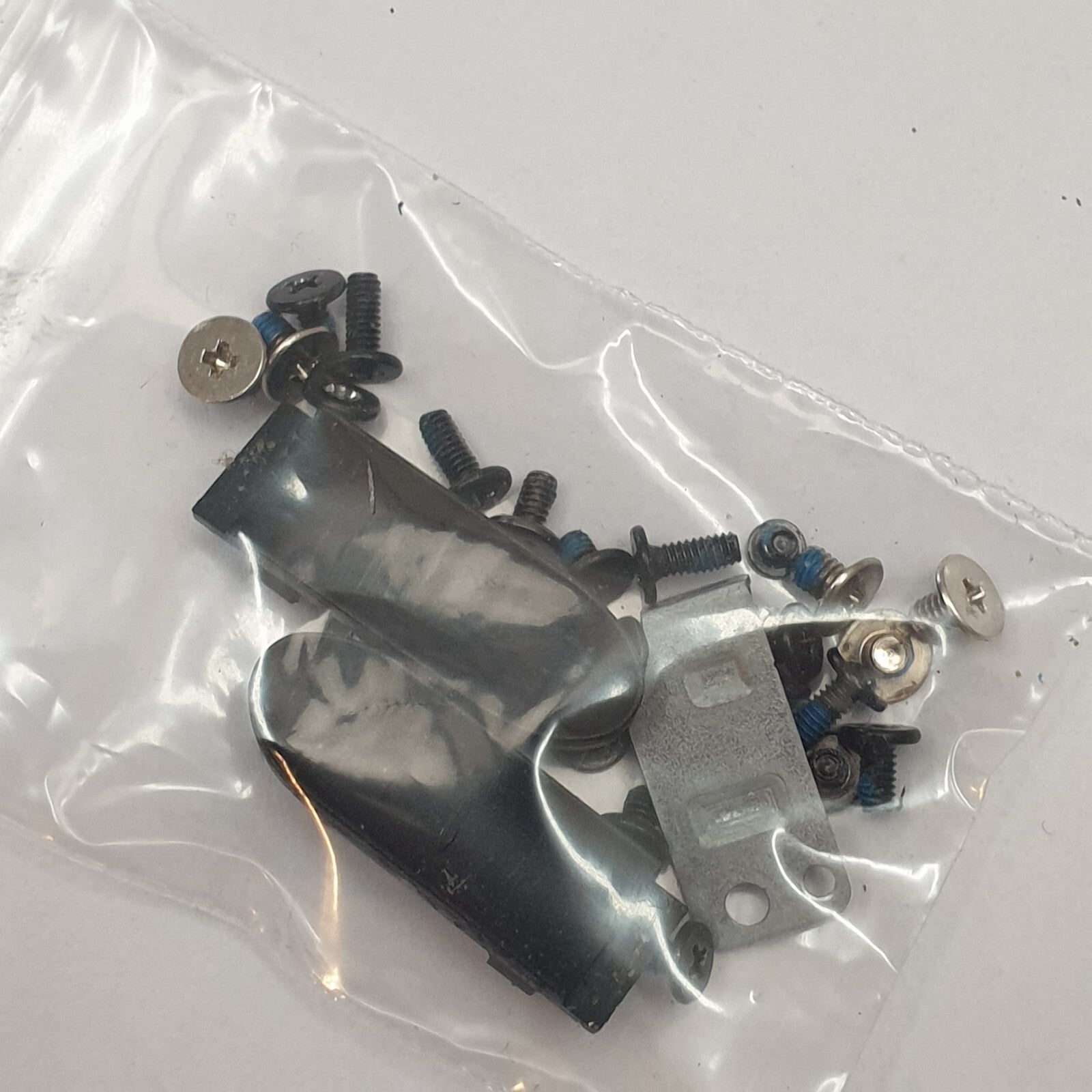 Dell Latitude E5580 Schraubensatz Screw Set Gehäuse Schrauben – Bild 2