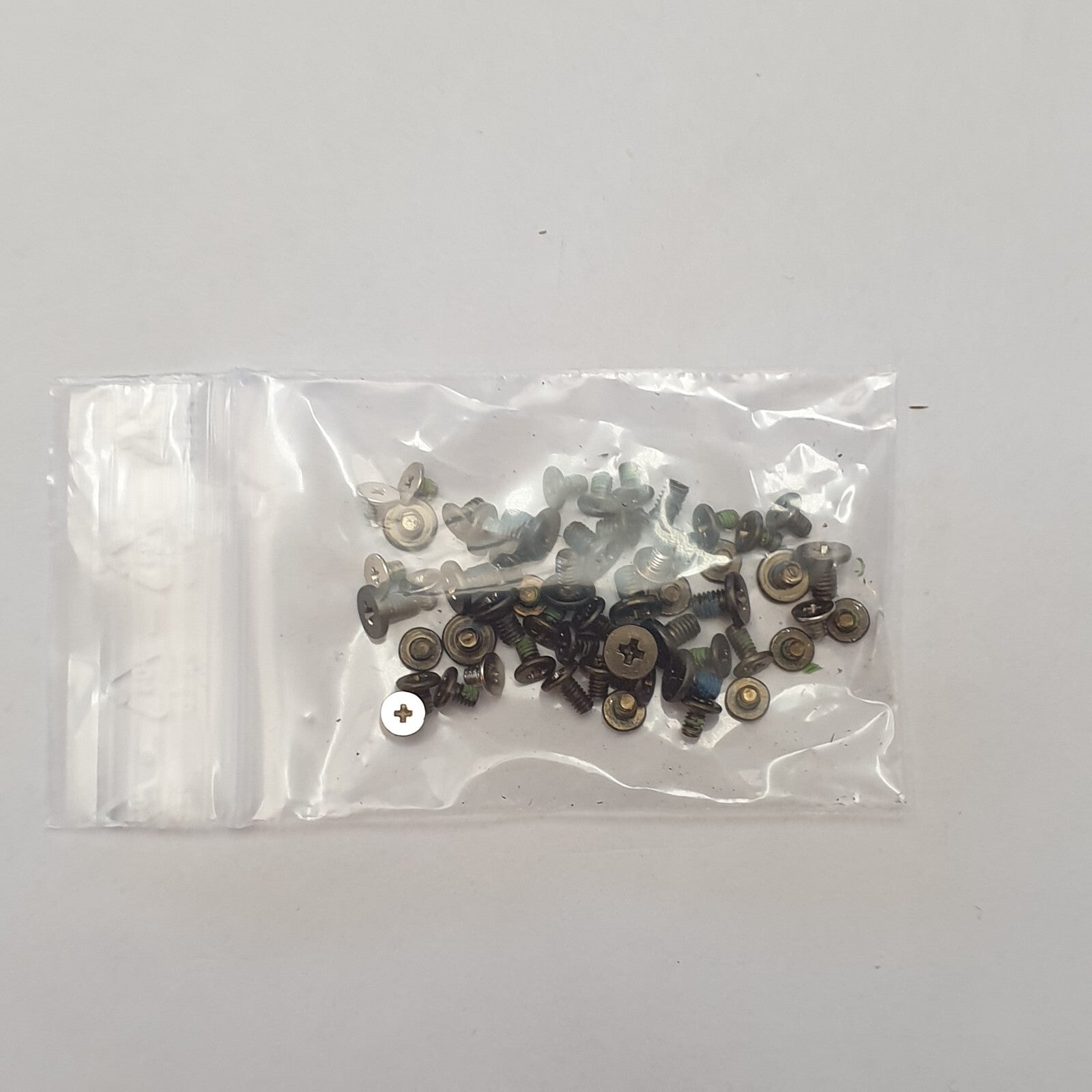 Fujitsu Lifebook U9310X Schraubensatz Screw Set Schrauben Ersatzteil – Bild 2