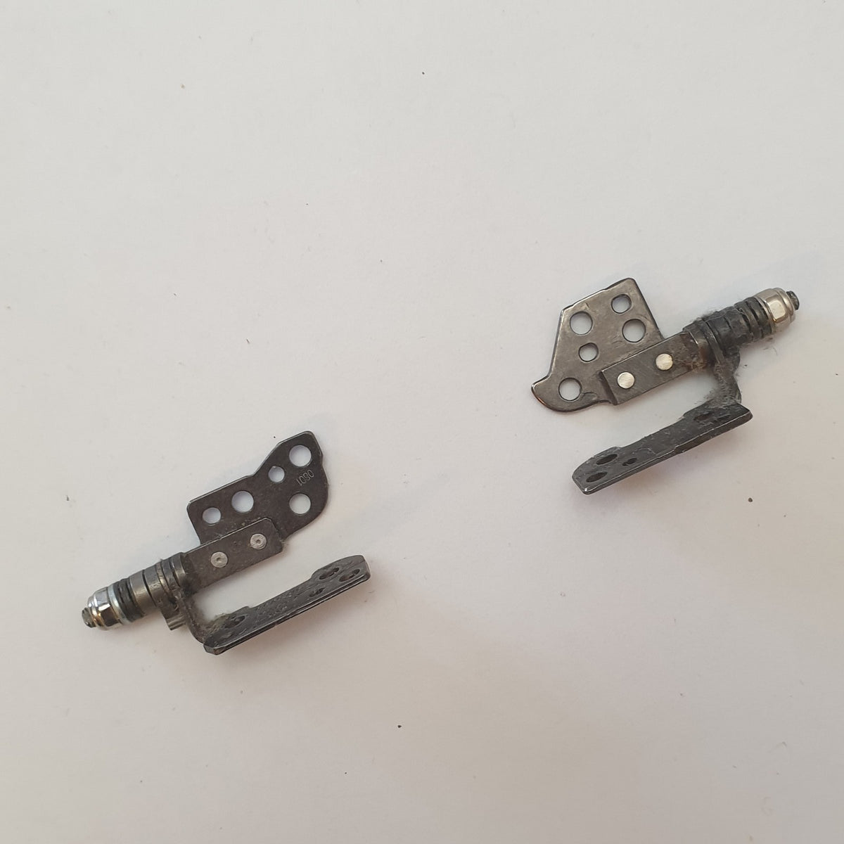 Dell Latitude 7310 Displayscharniere Scharniere Hinge Set Paar Links Rechts L R