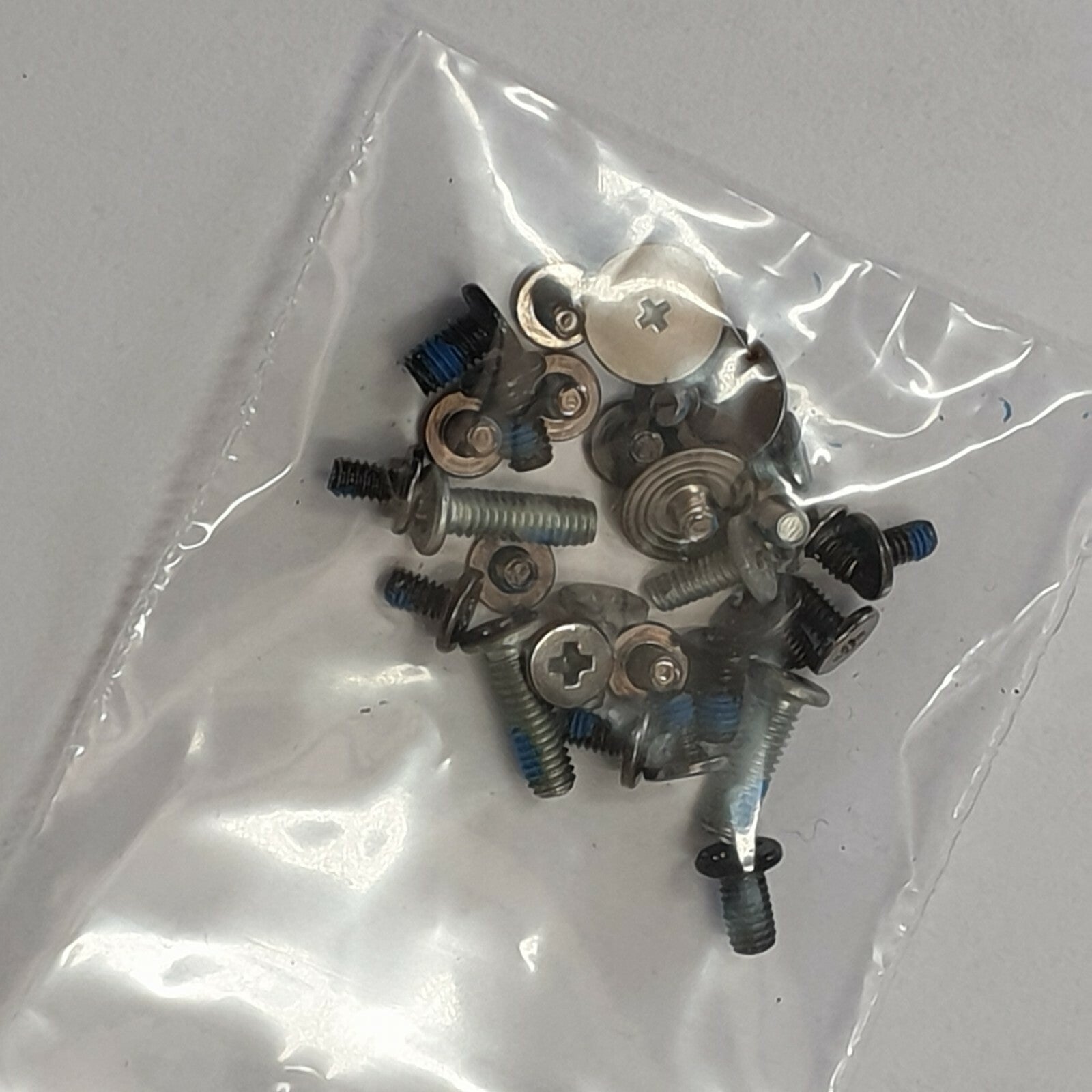 HP Chromebook x360 11 G1 Schraubensatz Screw Set Schrauben Gehäuse