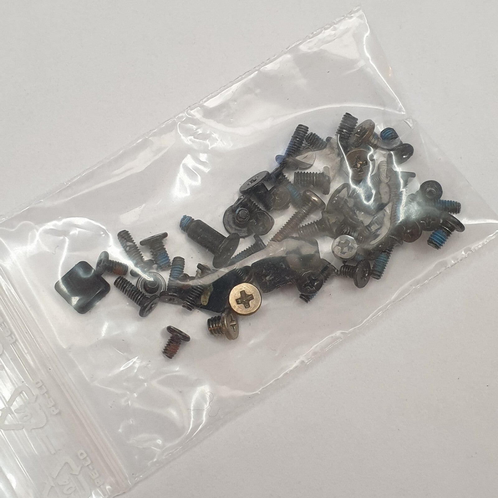 Lenovo ThinkPad Edge E335 Schraubensatz Screw Set Schrauben Gehäuse – Bild 2
