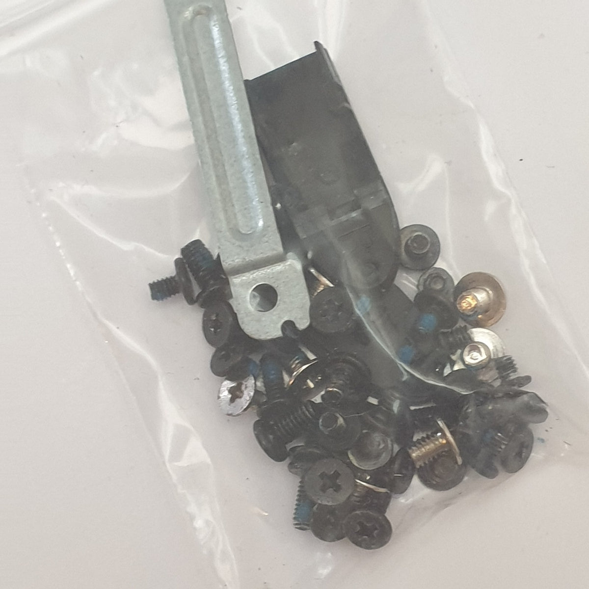 Dell Latitude E5570 Schraubensatz Schrauben Set Screw Set