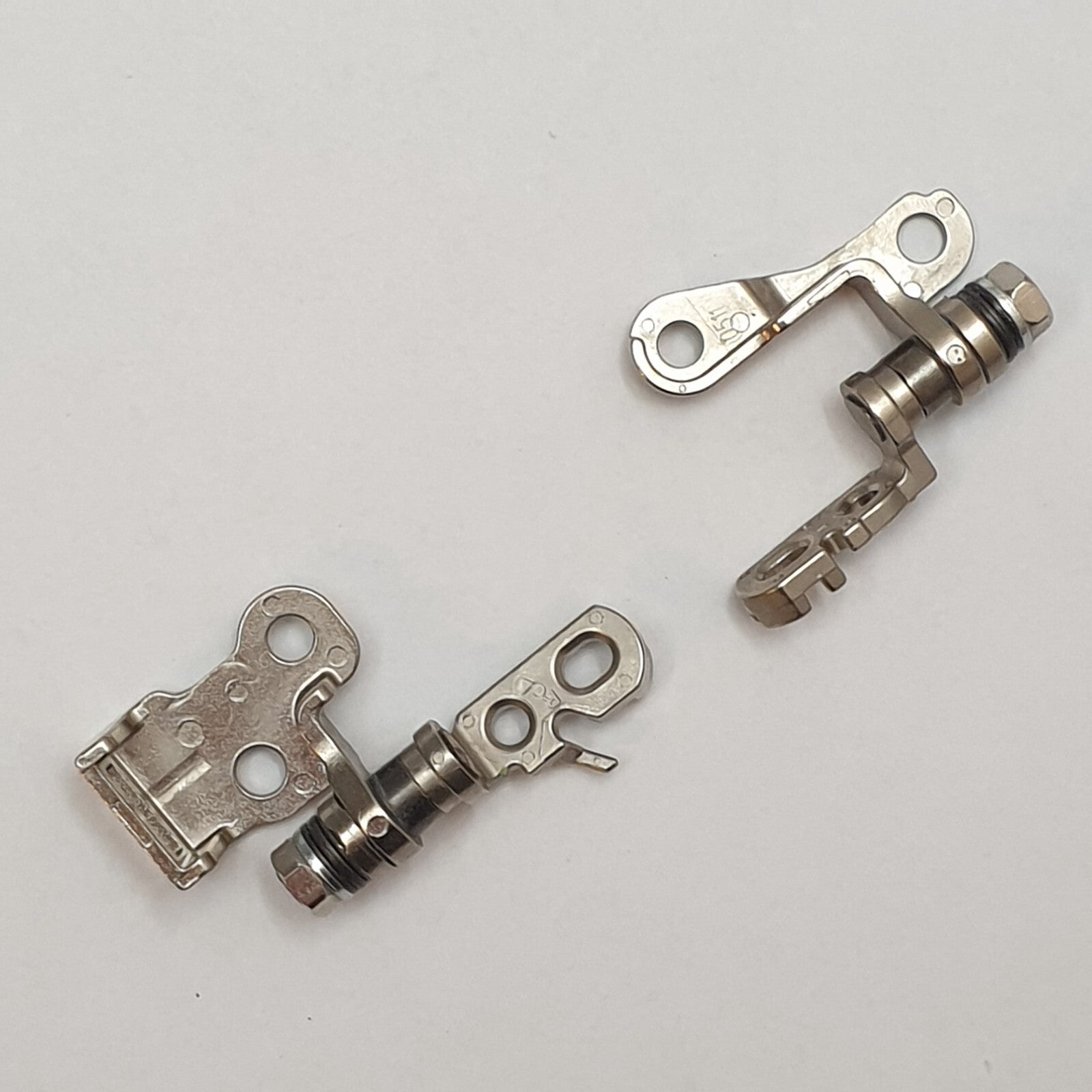 Fujitsu Lifebook U939 Displayscharniere Scharniere Links Rechts Hinge Set