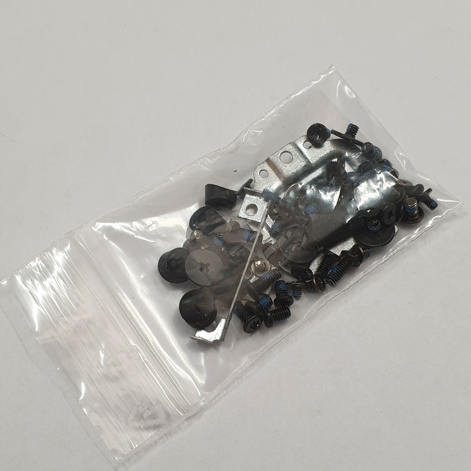 HP ProBook 640 G1 Schraubensatz Screw Set Gehäuse Schrauben – Bild 2