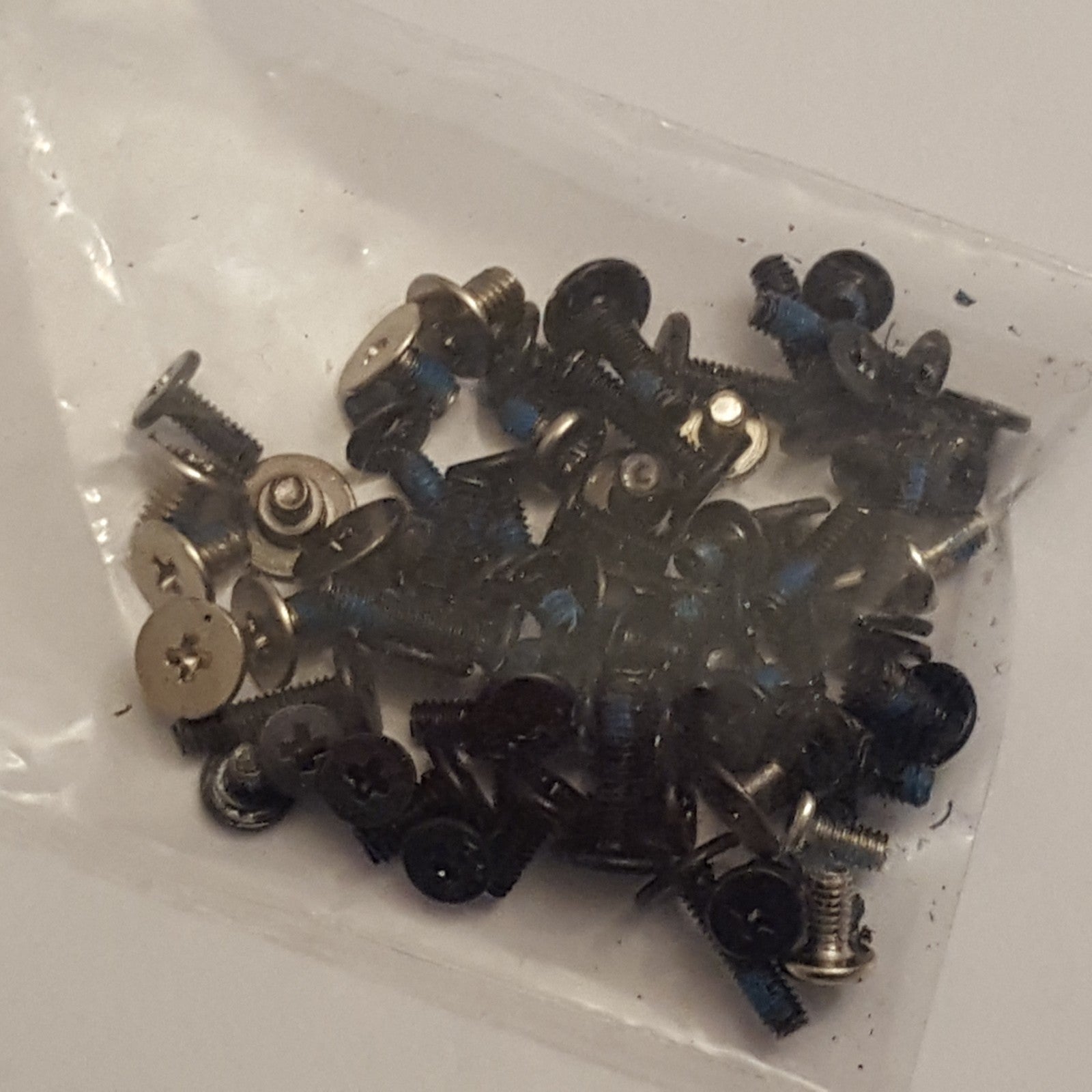 Lenovo ThinkPad E550 Schraubensatz Screw Set Schrauben Gehäuse
