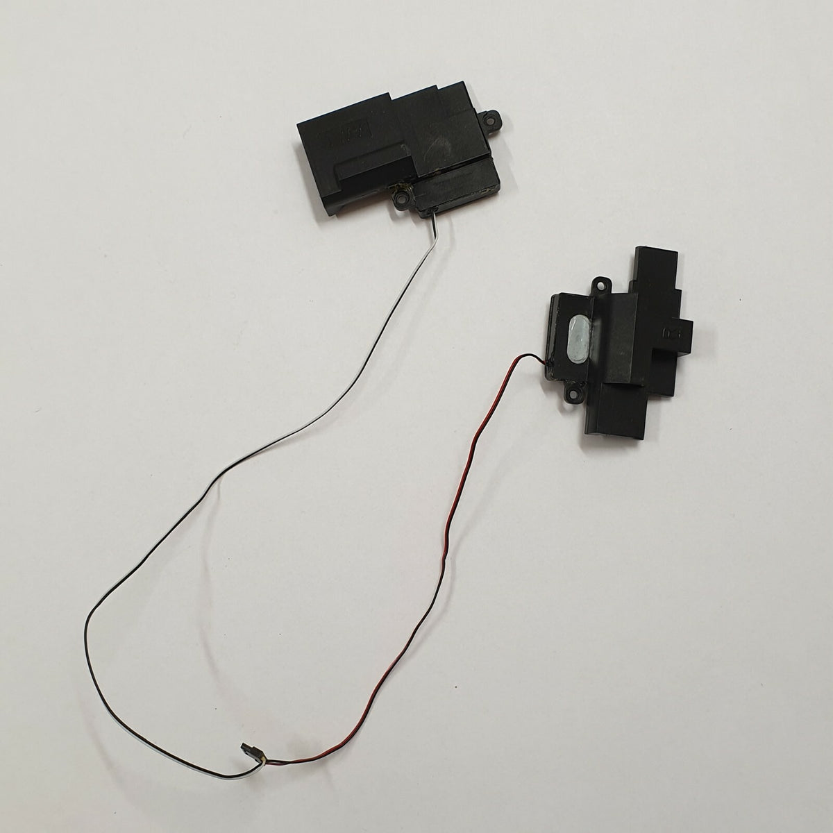 Fujitsu LifeBook NH532 Lautsprecher Speaker Set Intern