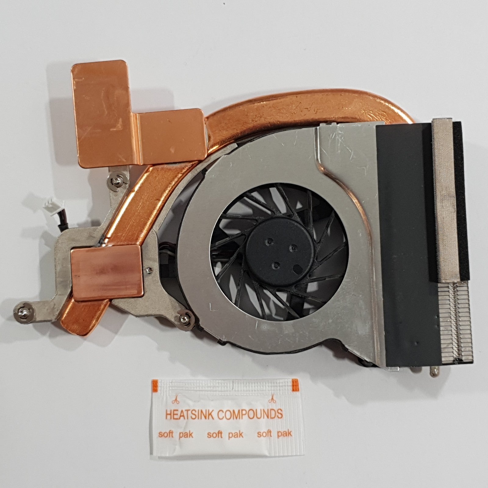 Toshiba Portege M800 Lüfter Kühler Heatsink mit Wärmeleitpaste – Bild 2
