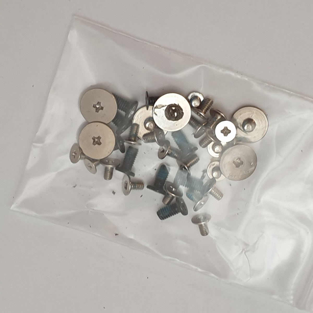Lenovo ThinkPad X1 Extreme Gen 3 Schraubensatz Schrauben Screw Set