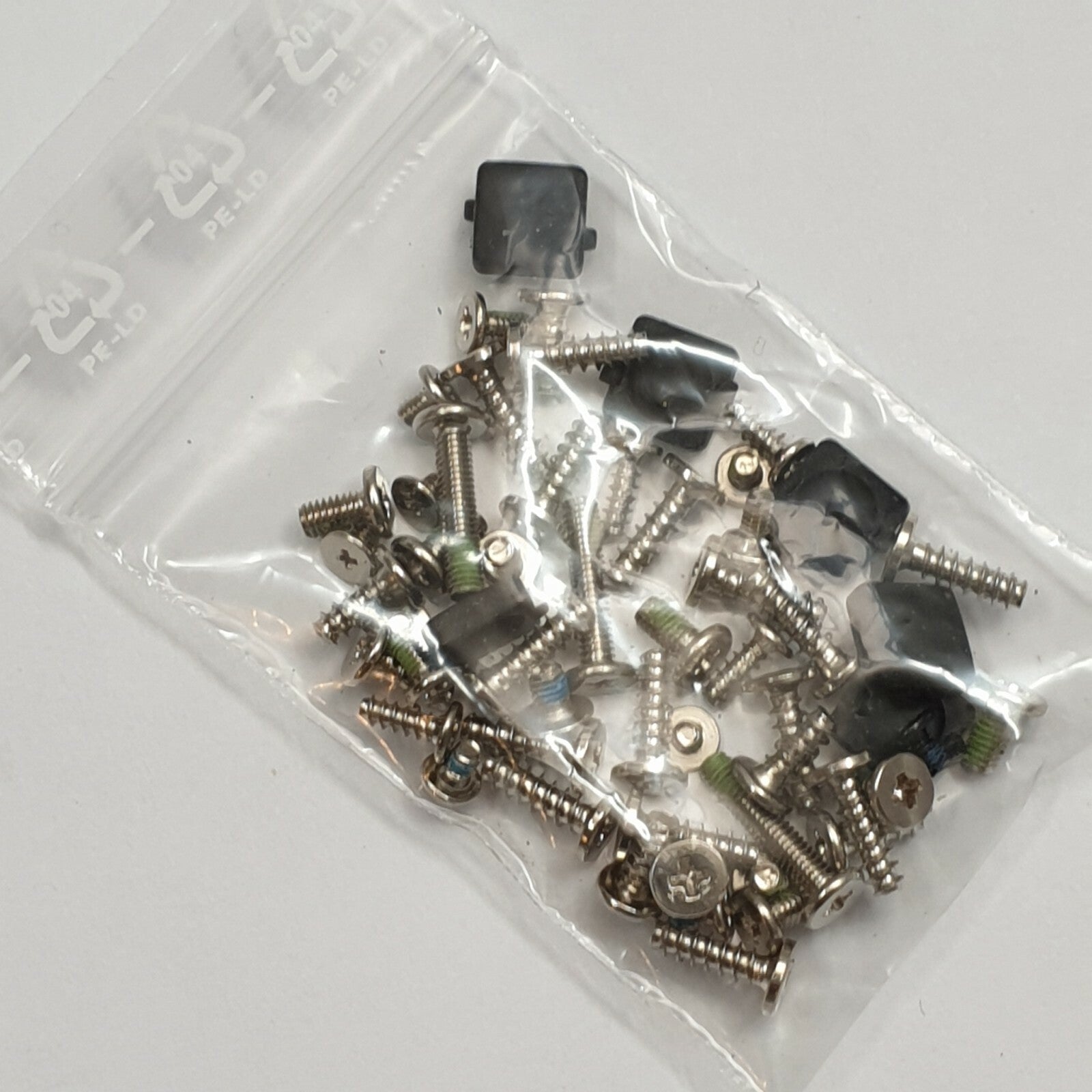 Fujitsu LifeBook S752 Schraubensatz Screw Set Schrauben Gehäuse – Bild 2