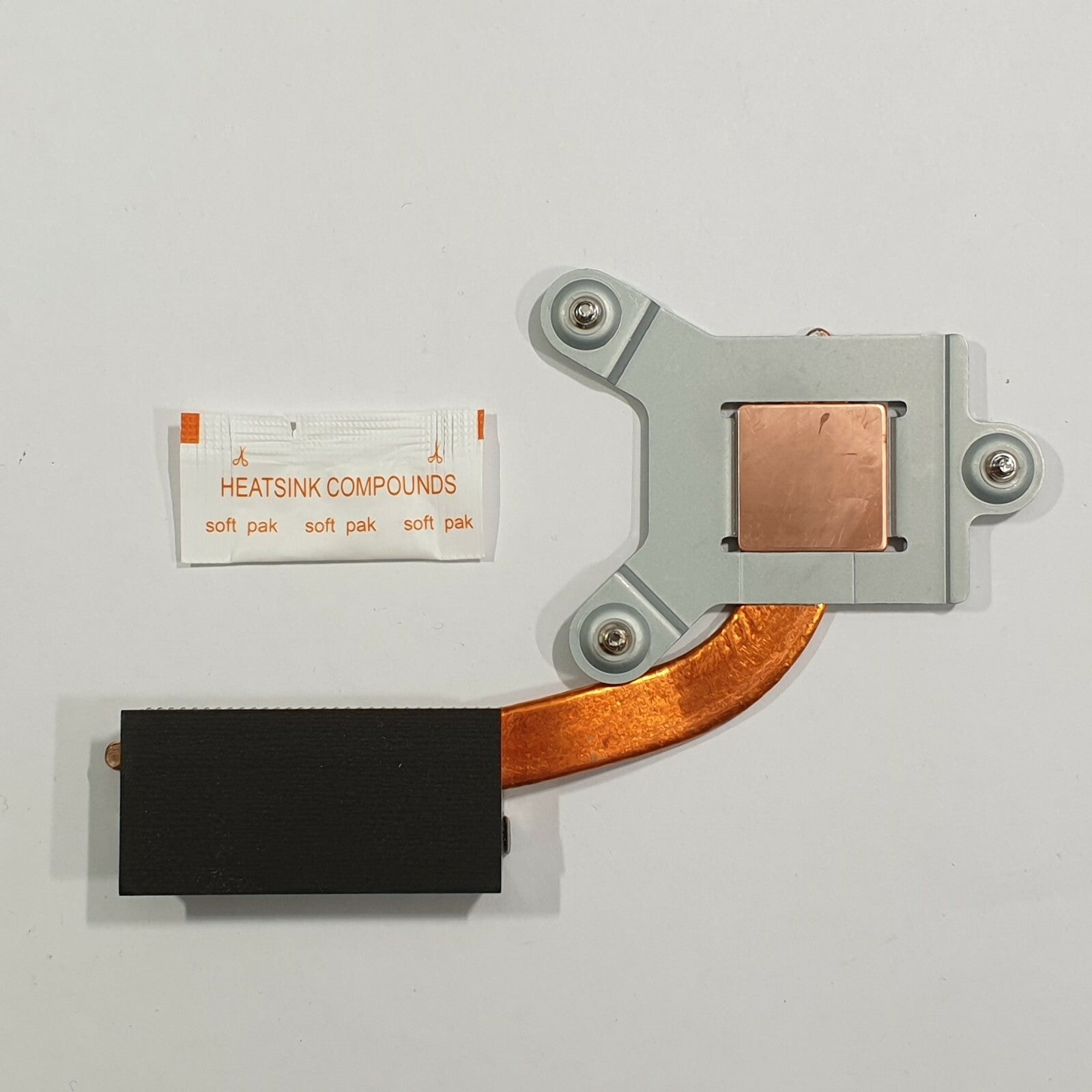 Fujitsu LifeBook E754 Kühler Heatsink mit Wärmeleitpaste – Bild 2