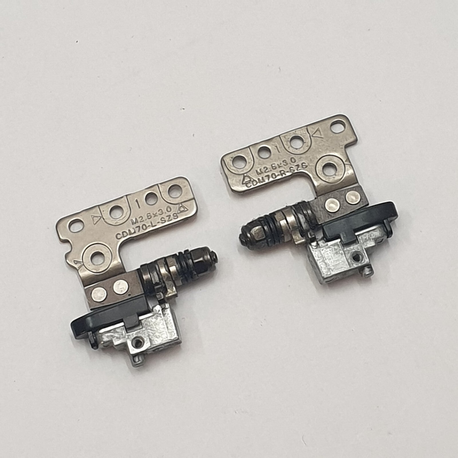 Dell Latitude 5480 Displayscharniere Scharniere Set Links Rechts Hinges L R – Bild 2