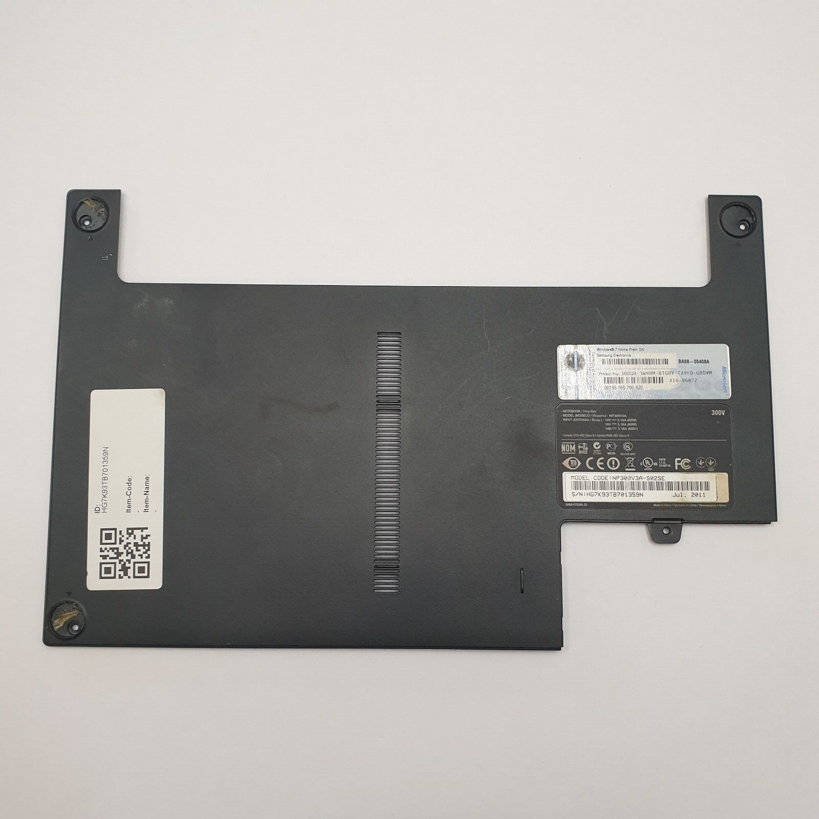 Samsung 300V Abdeckung Festplatten Blende Klappe Bottom Base Cover