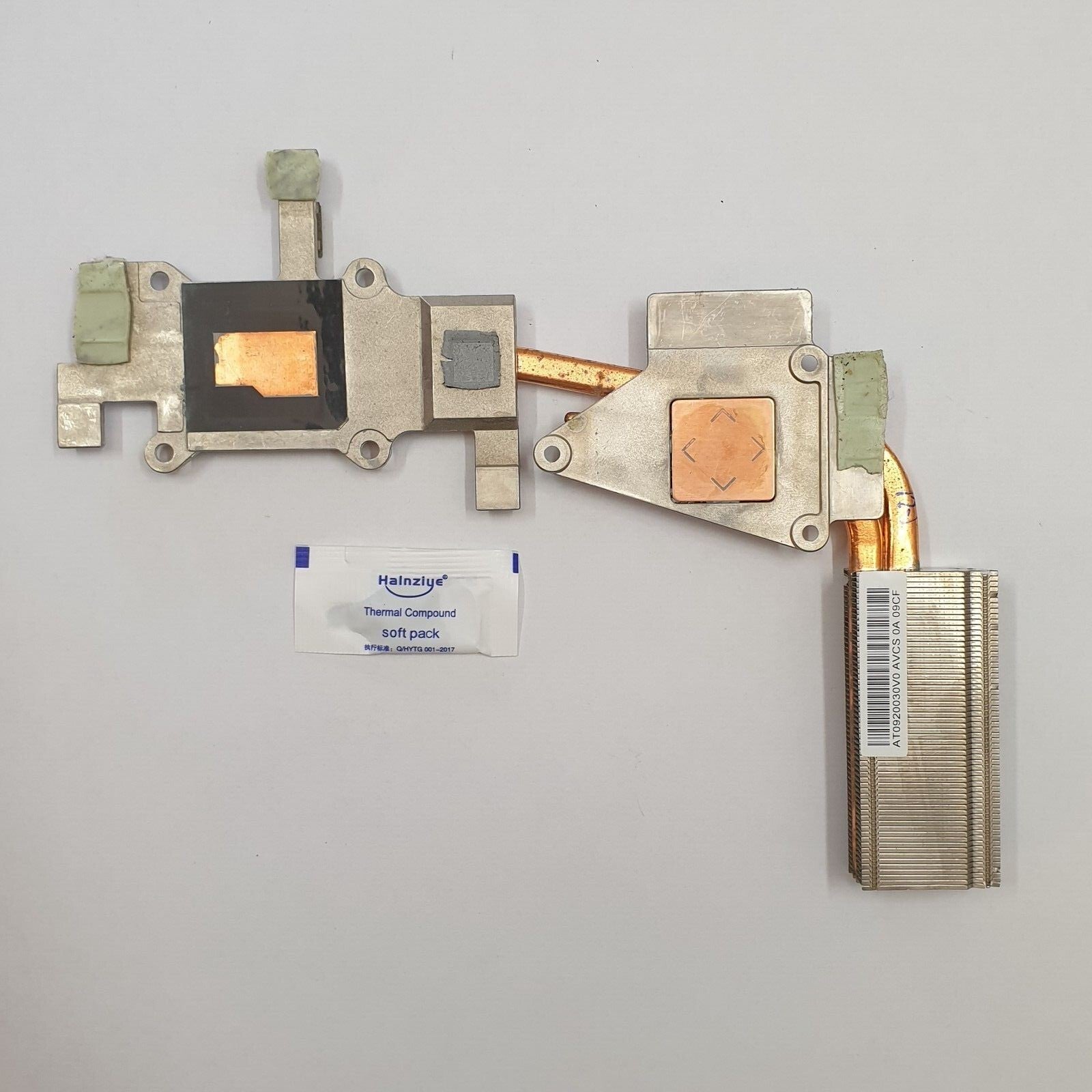Toshiba Satellite L555 Kühler Heatsink mit Wärmeleitpaste – Bild 2