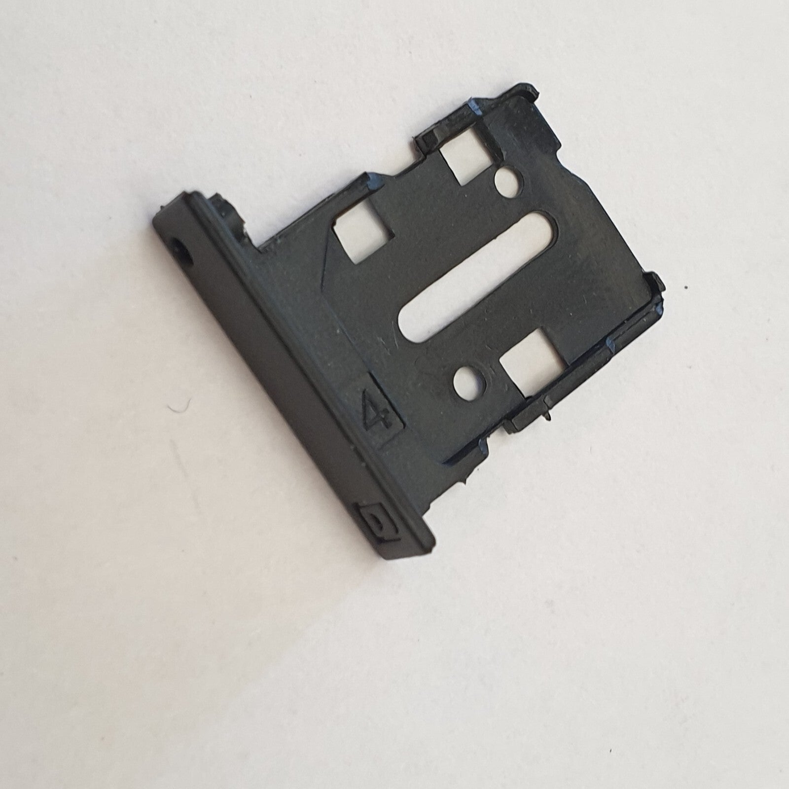 Dell Latitude 5590 SIM Karten Adapter Tray Schlitten Halterung