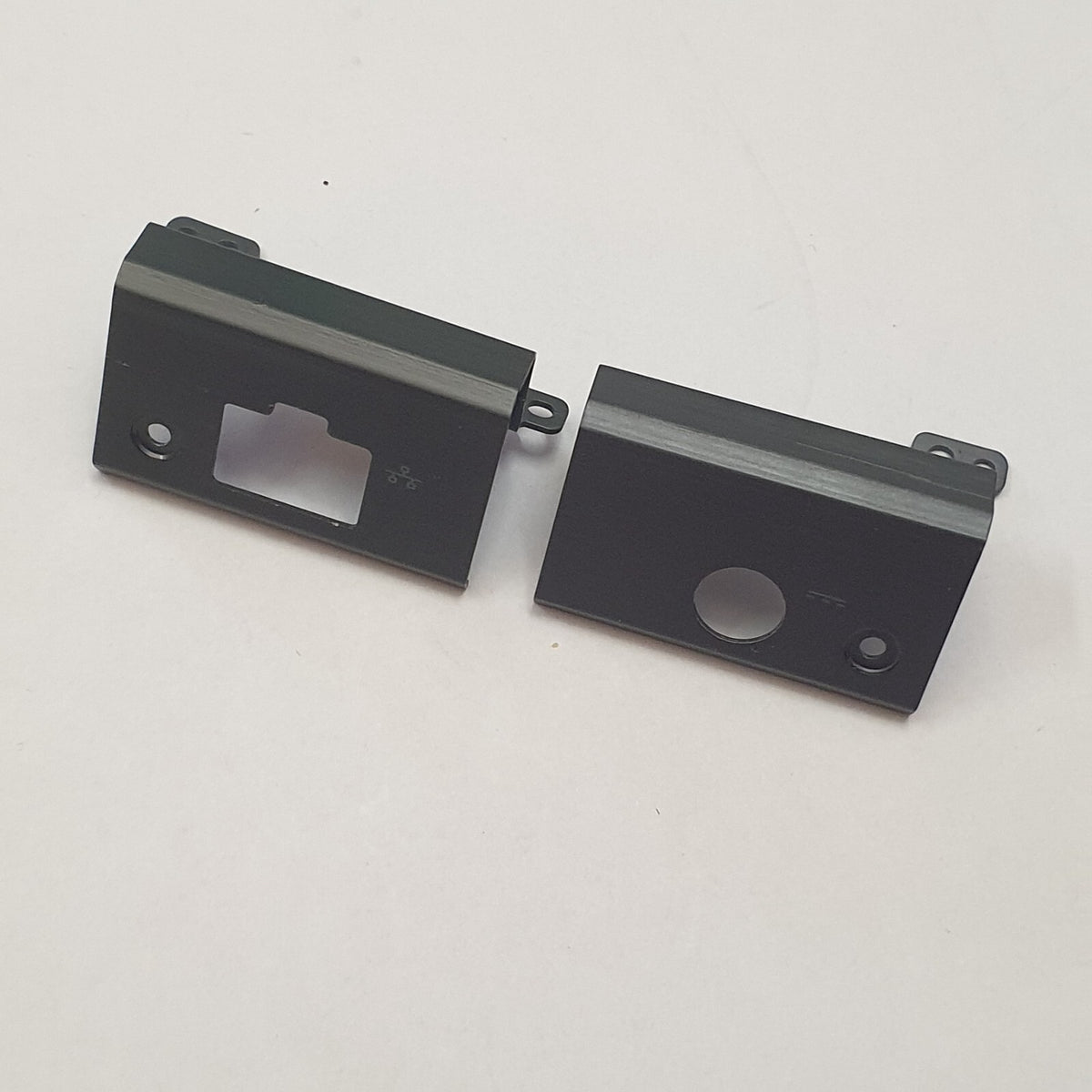 Dell Latitude E5550 Scharnier Abdeckung Set Hinge Cover Bracket