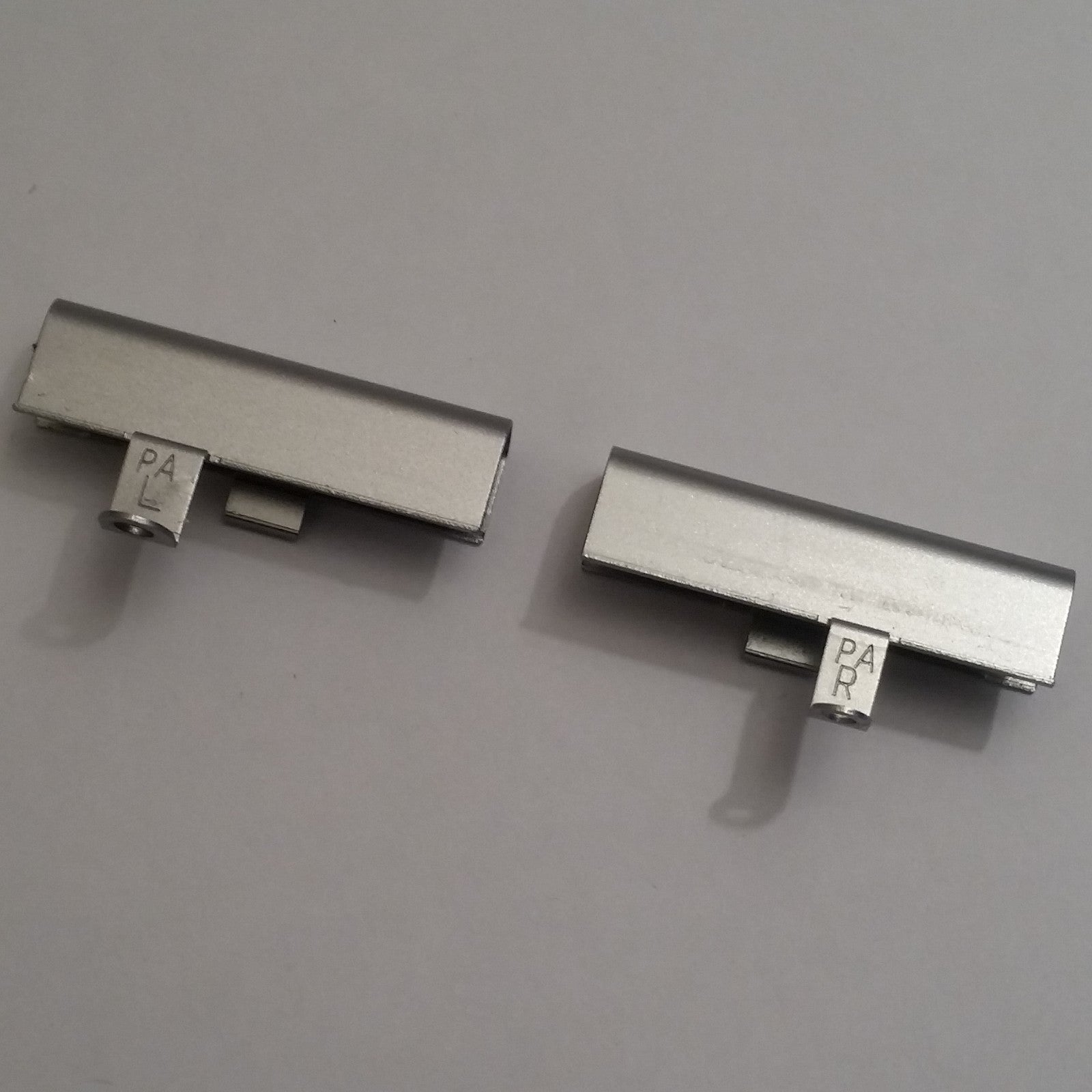 Dell Latitude E6320 Scharnier Abdeckung Set Hinge Cover Kappen